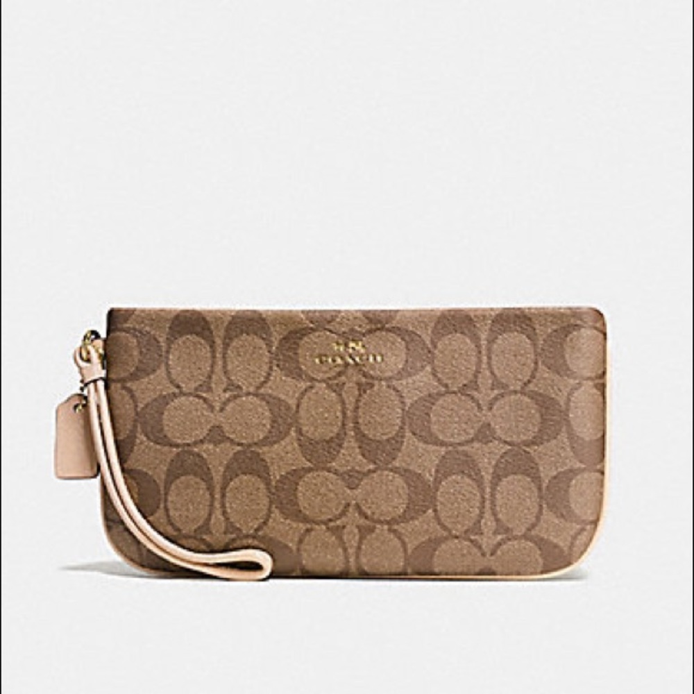 COACH LARGE WRISTLET F65748 KHAKI/PLATINUM ; New without tag)